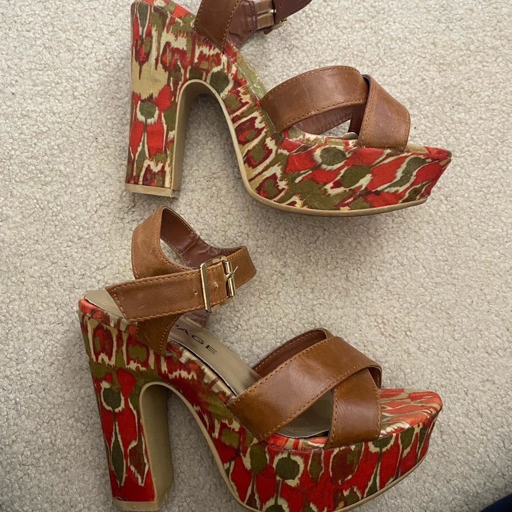 Rampage Tan Haylie Chunky Printed Heel Platform Sandals - Picture 4 of 9